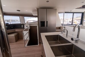 Unclassified image, 2 of 30, button - Sun-Kissed Sailing Adventure in Provence-Alpes-Côte d'Azur (Saint-Mandrier-sur-Mer)
