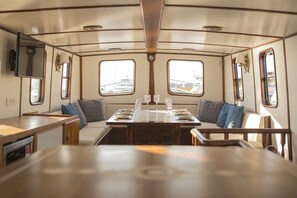 Dining - Sun-Kissed Sailing Adventure in Islas Sarónicas (Alimos)