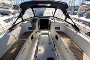 Miscellaneous - Sun-Kissed Sailing Adventure in Provence-Alpes-Côte d'Azur (Saint-Mandrier-sur-Mer)