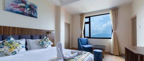 Superior Room, Hill View
