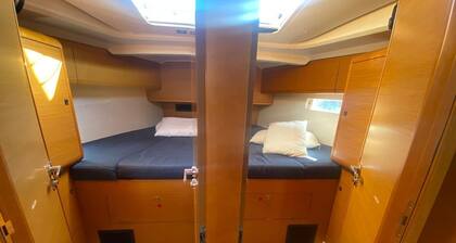 Sun-Kissed Sailing Adventure in the Saronic Islands
