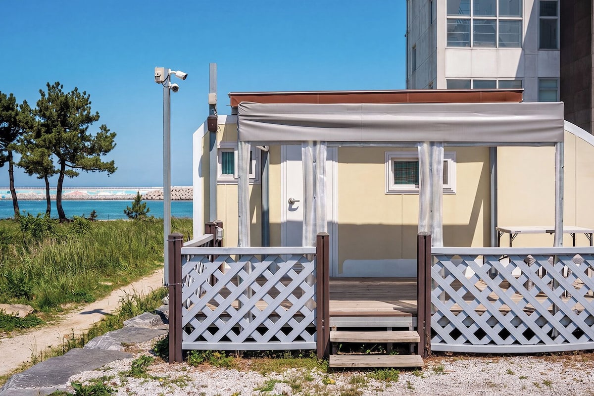 Basic Room, 1 Bedroom (Caravan 1) | Exterior