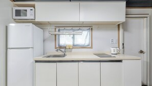 Habitación básica, 1 habitación (Caravan 2) | 1 dormitorio y wifi gratis