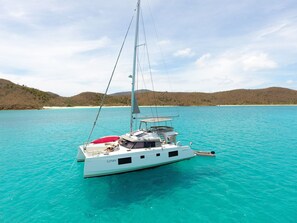 Miscellaneous - Caribbean Dream: Sun-soaked Sailing Adventure from Tortola, Islas Vírgenes Británicas (Road Town)