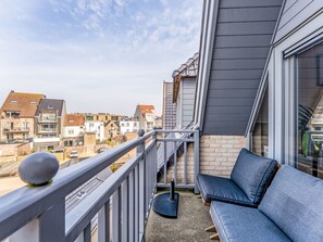 Property grounds - Casa Camille I with parking by Interhome (De Haan)