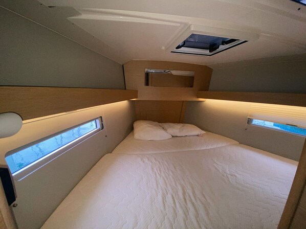 2 bedrooms, in-room safe