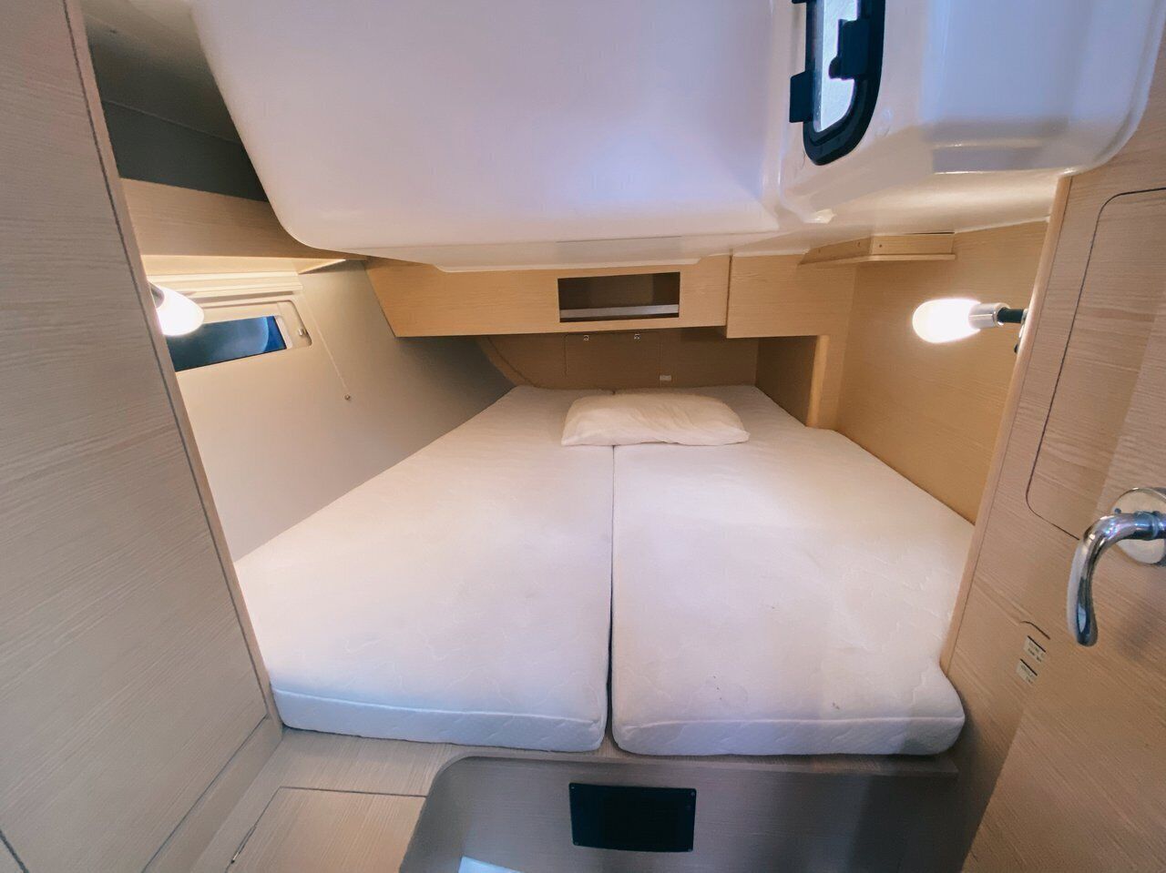 2 chambres, coffres-forts dans les chambres