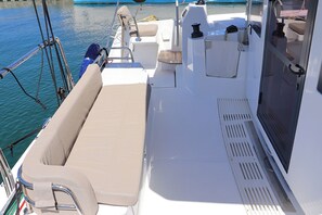 Property grounds - Caribbean Dream: Sun-soaked Sailing Adventure from Tortola, Islas Vírgenes Británicas (Road Town)