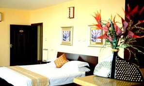 Junior Suite, City View