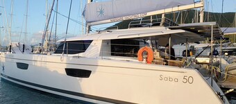 Caribbean Dream: Sun-soaked Sailing Adventure from Tortola, Islas Vírgenes Británicas