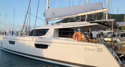 Caribbean Dream: Sun-soaked Sailing Adventure from Tortola, Islas Vírgenes Británicas