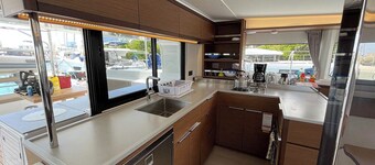 Caribbean Dream: Sun-soaked Sailing Adventure from Tortola, Islas Vírgenes Británicas