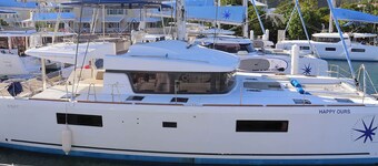 Caribbean Dream: Sun-soaked Sailing Adventure from Tortola, Islas Vírgenes Británicas