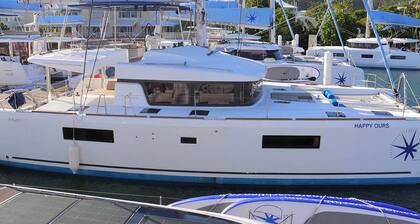 Caribbean Dream: Sun-soaked Sailing Adventure from Tortola, Islas Vírgenes Británicas
