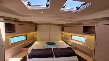 3 chambres, coffres-forts dans les chambres