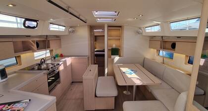 Sun-Kissed Sailing Adventure in Provence-Alpes-Côte d'Azur