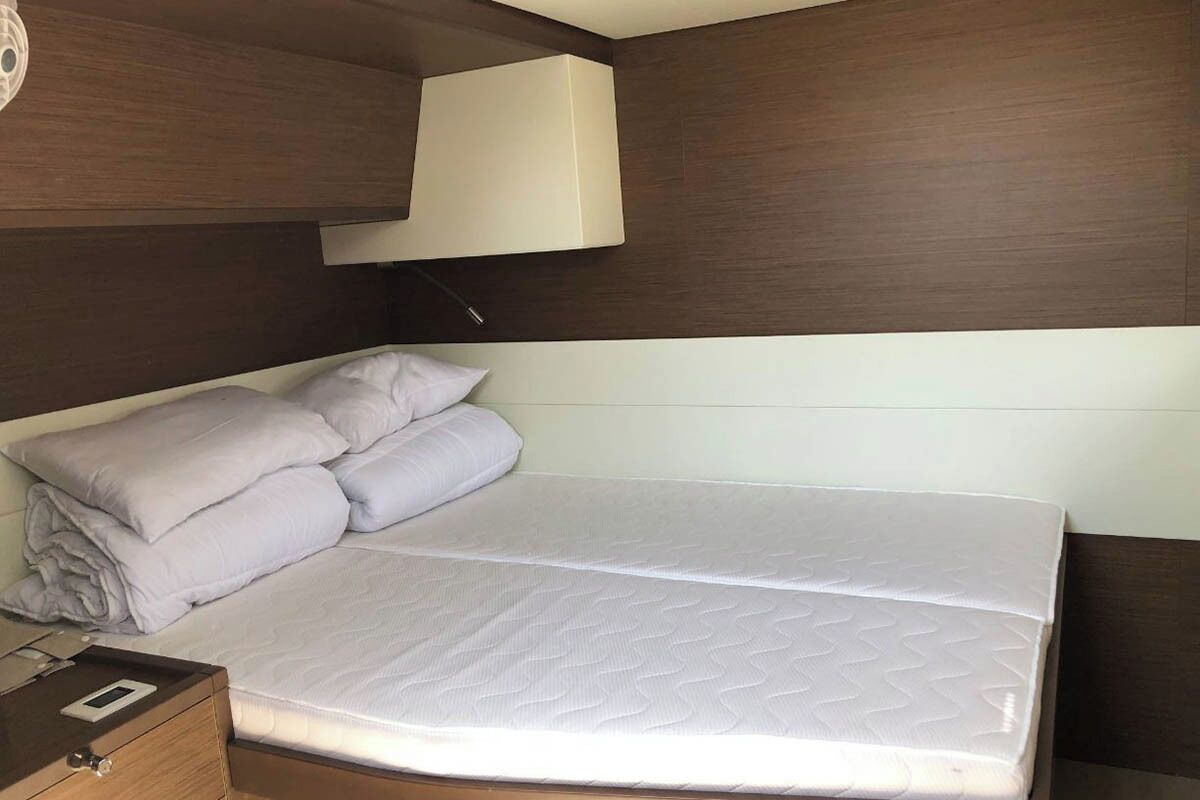 6 bedrooms
