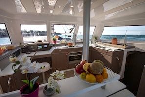 Private kitchen - Sun-Kissed Sailing Adventure in the Ionian Islands, Lefkada (Lefkada)
