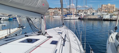 Sun-Kissed Sailing Adventure in Provence-Alpes-Côte d'Azur