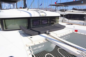 Property grounds - Sun-Kissed Sailing Adventure in Islas Sarónicas (Alimos)