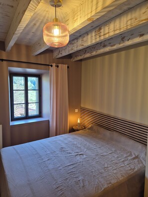 5 Schlafzimmer, Bügeleisen/Bügelbrett, WLAN, Bettwäsche