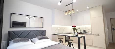Appartement Deluxe, balcon, vue ville | Wi-Fi gratuit