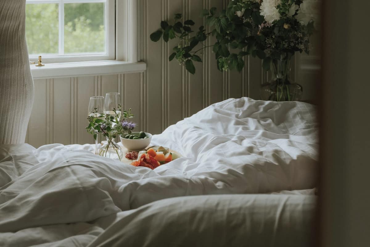 Small double room with half board