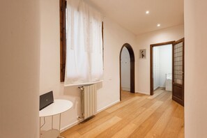 Interior - Casa Gioia by MMega (Florence)