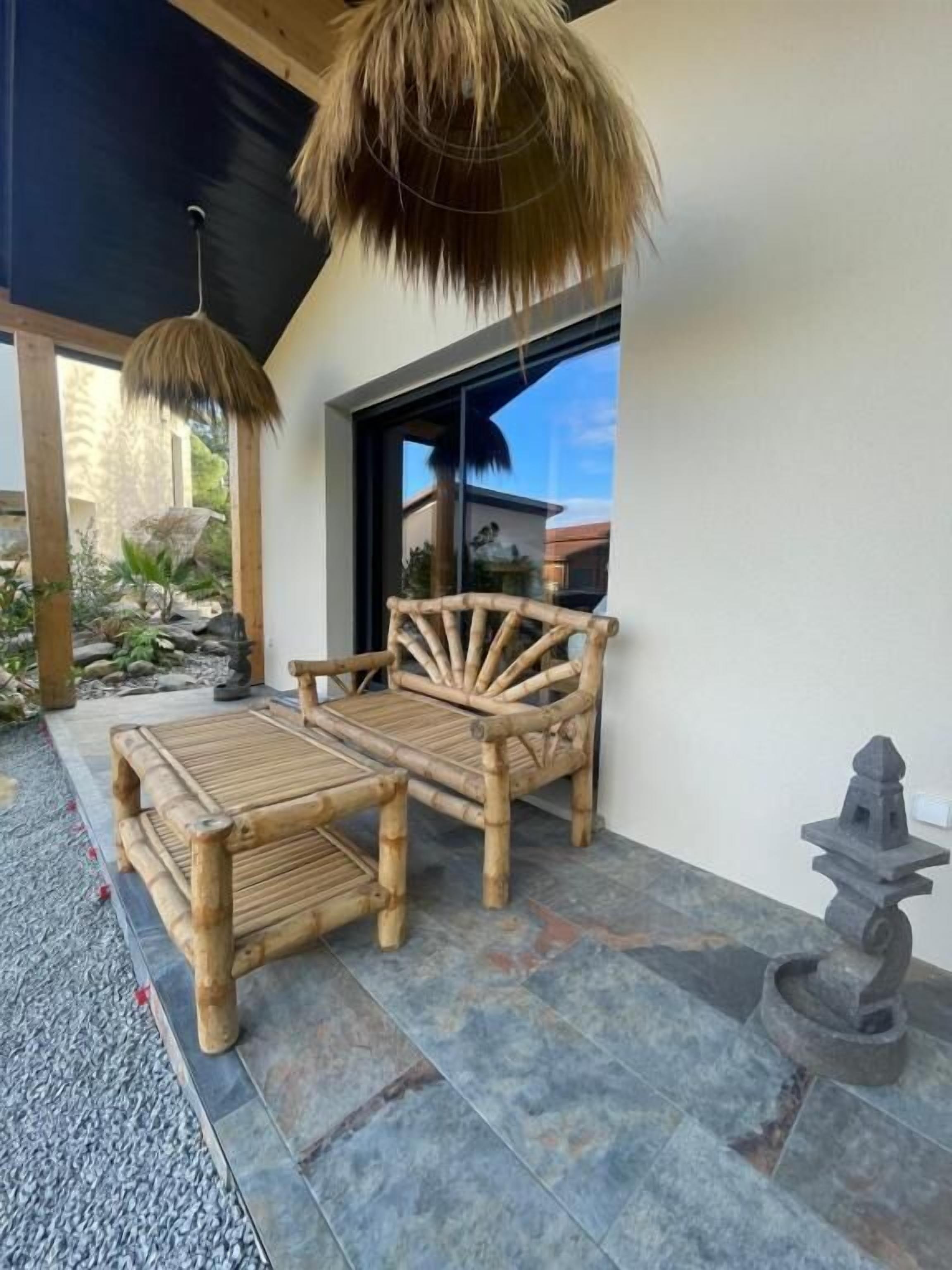 Deluxe suite, uitzicht op tuin | Terras