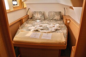 Room - Caribbean Dream: Sun-soaked Sailing Adventure from Tortola, Islas Vírgenes Británicas (Parham Town)