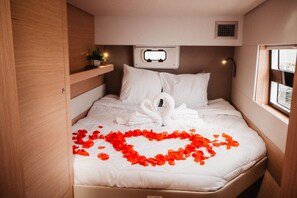 2 Schlafzimmer, Bügeleisen/Bügelbrett