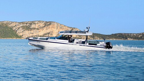 Sun-Kissed Sailing Adventure in the Stunning Islas Cícladas