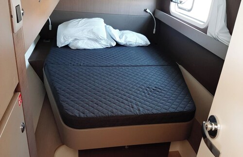 Sun-Kissed Sailing Adventure in Provence-Alpes-Côte d'Azur