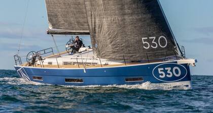Caribbean Dream: Sun-soaked Sailing Adventure from Tortola, Islas Vírgenes Británicas