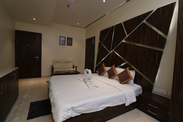 Eennra Guest House, Malda - Malda