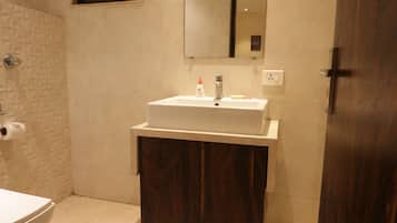 Standard Room | Bilik Mandi