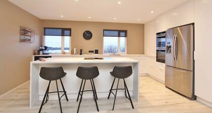 Krossar Northern Luxury Lodge