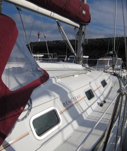 Sun-Kissed Sailing to Costa Esmeralda: A Beach Lover's Dream