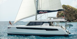 Miscellaneous - Caribbean Dream: Sun-soaked Sailing Adventure from Tortola, Islas Vírgenes Británicas (Road Town)