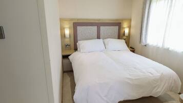 3 bedrooms, WiFi (free), individually decorated, individually furnished