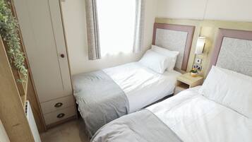3 bedrooms, WiFi (free), individually decorated, individually furnished