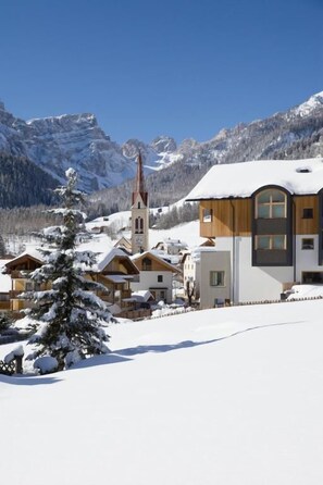 Exterior - Berghotel Sanvi (San Martino in Badia)