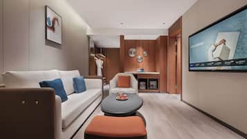 Deluxe Suite, Multiple Beds