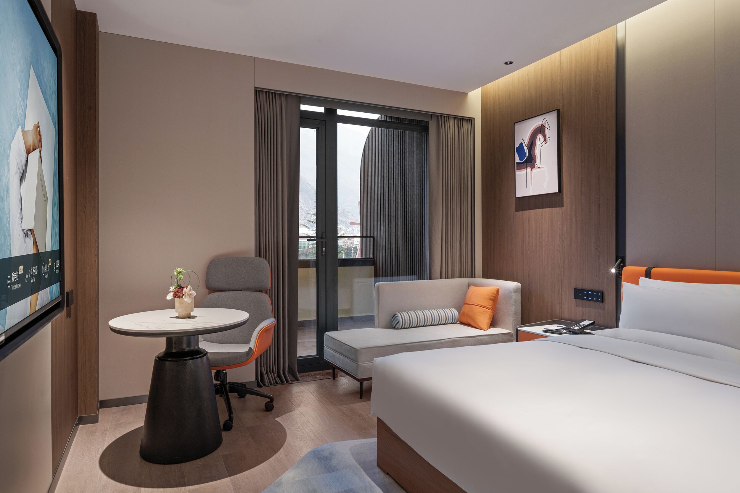 Chambre Supérieure, 1 très grand lit, vue jardin