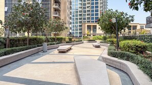 Terrace/patio - PVH - Podium 2BR - Creek Harbour (Dubai)