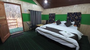 Phòng phong cách cổ điển, quang cảnh núi