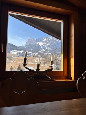 Interior - Casa Verde, with Dolomites view (Cortina d´Ampezzo)