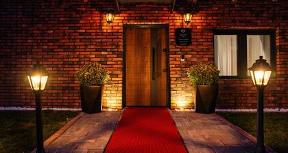 Zoe Hotel