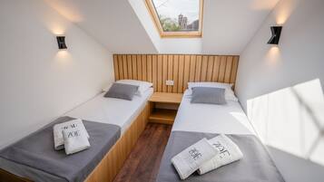 Quarto duplo luxo, vista para a cidade