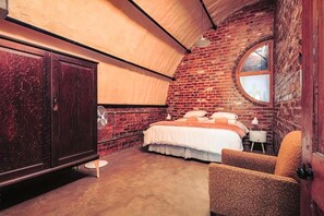 Comfort Apartment, 2 Bedrooms, Patio, Garden View - The Old Mushroom Farm  (Howick)